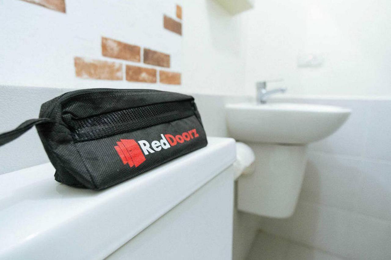 Reddoorz Plus At Panorama Villas Batu Batu  Εξωτερικό φωτογραφία