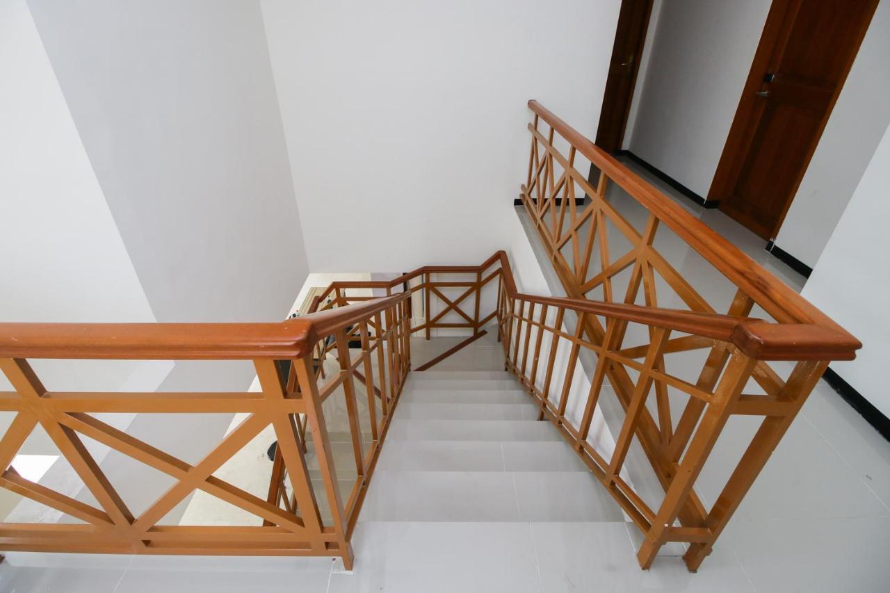 Reddoorz Plus At Panorama Villas Batu Batu  Εξωτερικό φωτογραφία